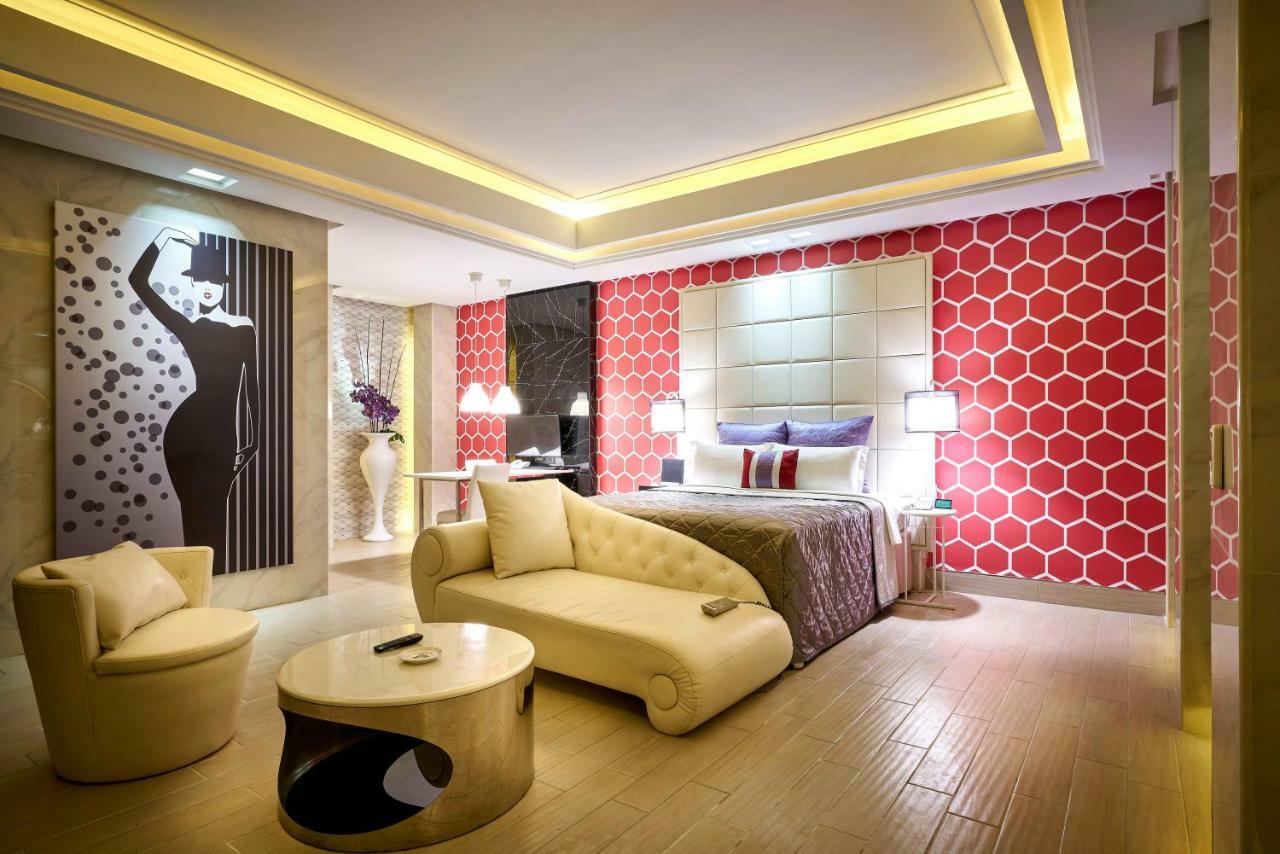 Purple Rainbow Motel Taipei Eksteriør billede
